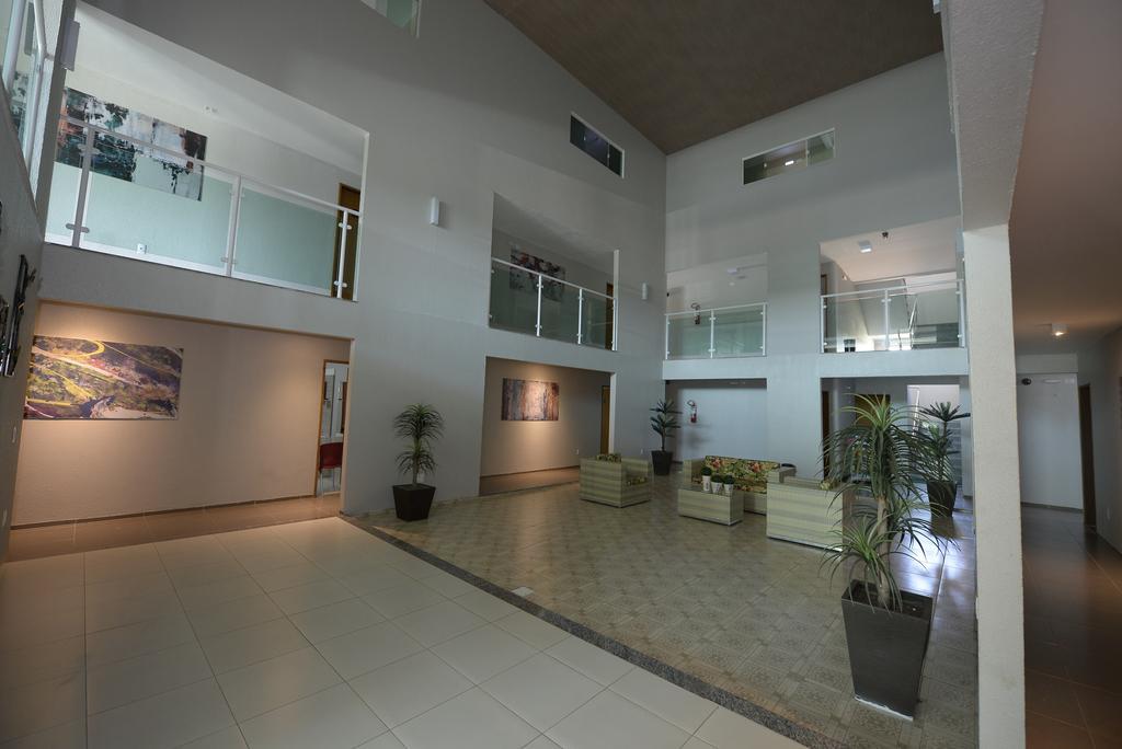 Hotel Leon Barbalha Bagian luar foto